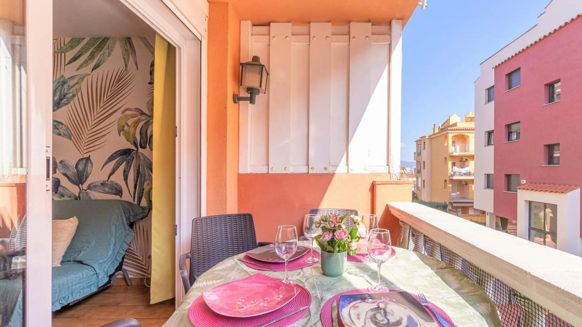Basic Comfort Apartment Gran Reserva 0070 Empuriabrava Spain