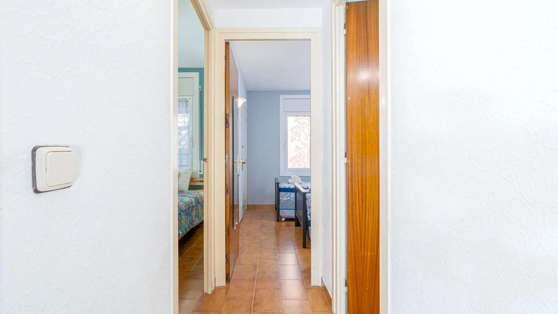 אמפוריבראבה Basic Comfort Apartment Gran Reserva 0070 ספרד