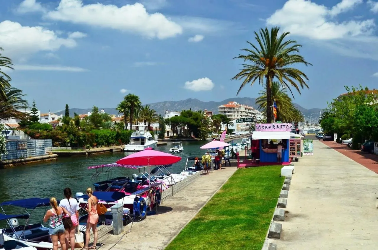 Basic Comfort Apartment Gran Reserva 0070 Empuriabrava 0*,